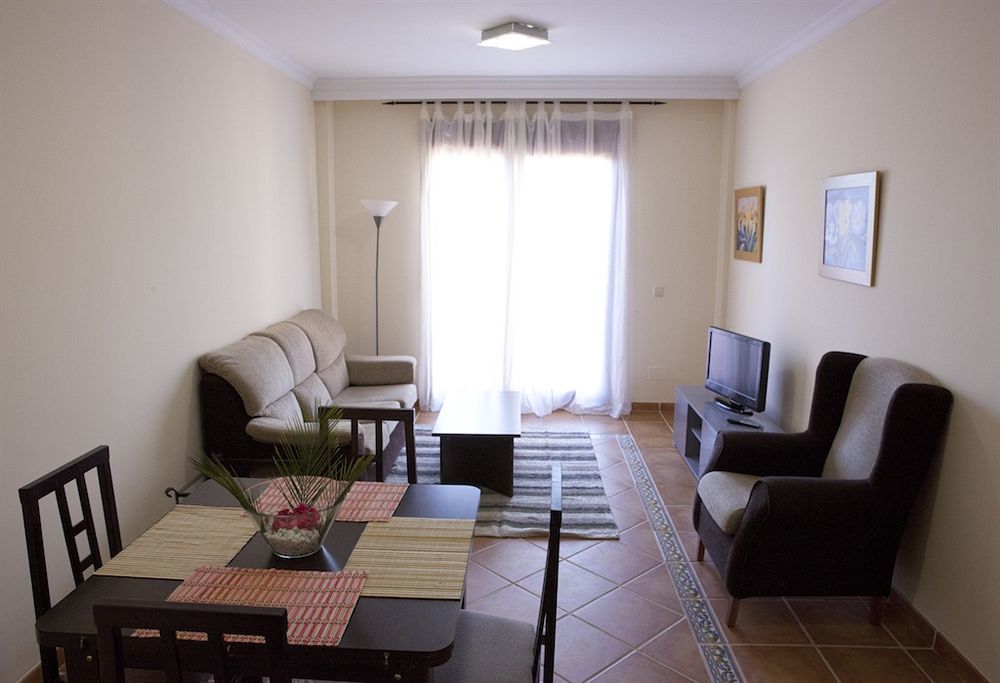 Royal Suites Marbella Benahavis Bagian luar foto